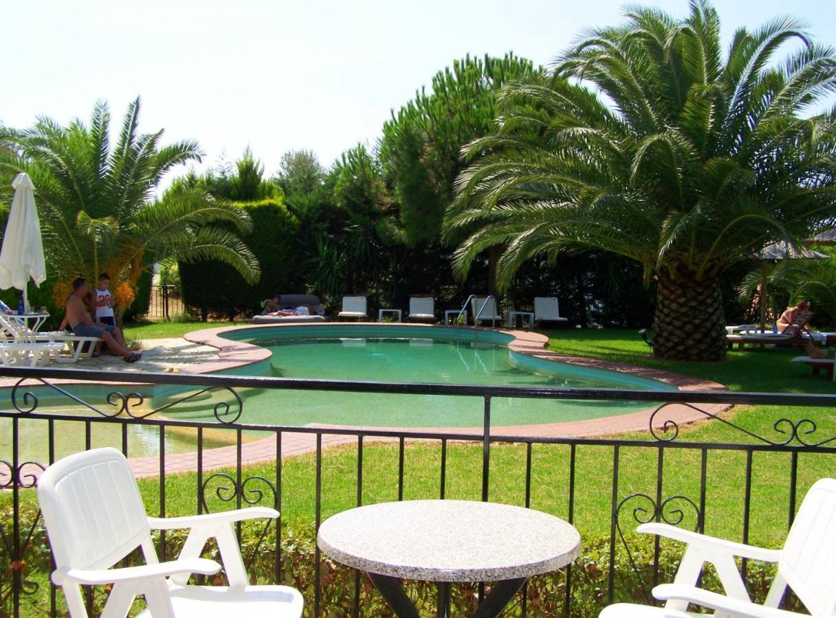 Villa Xanthippi Agia Paraskevi  Phòng bức ảnh